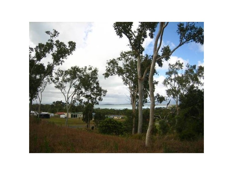 17 Fleetwood Court, Freshwater Point QLD 4737