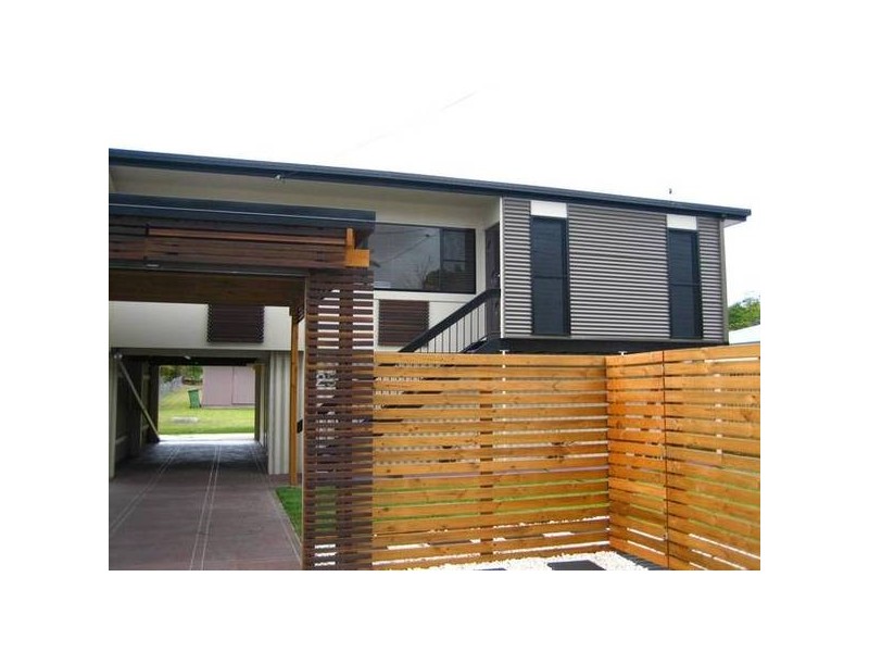 25 Range Road, Sarina QLD 4737