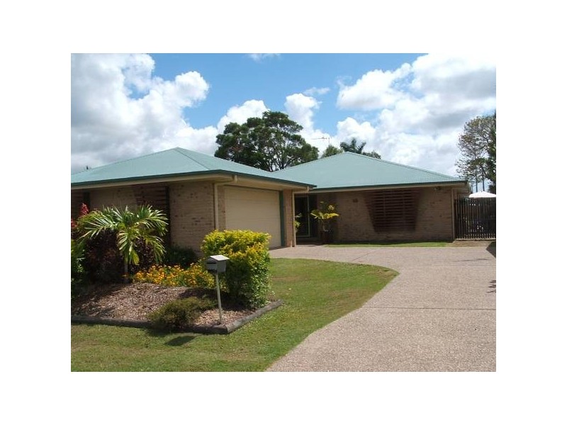 8 Dawson Street, Sarina QLD 4737