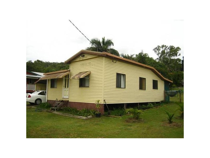 6 Jackson Street, Sarina QLD 4737