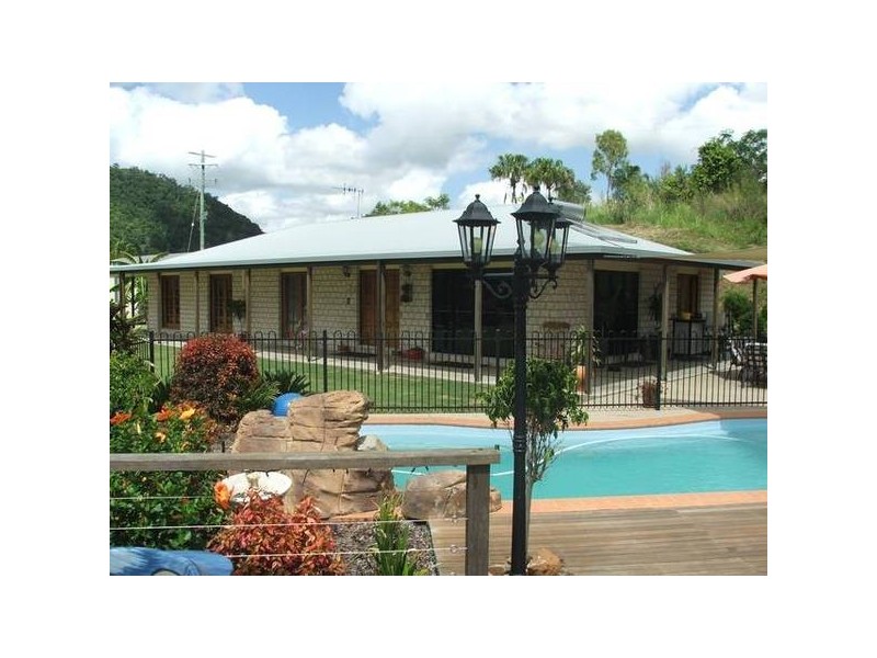 Range Road, Sarina QLD 4737