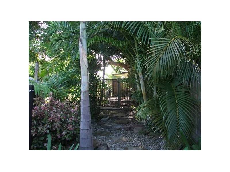 39 Melba Street, Armstrong Beach QLD 4737