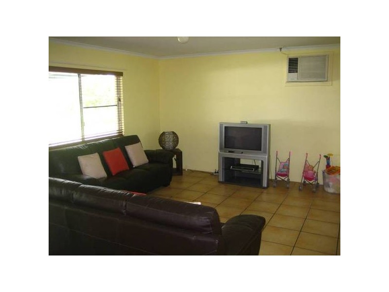 14 Hackett Court, Campwin Beach QLD 4737