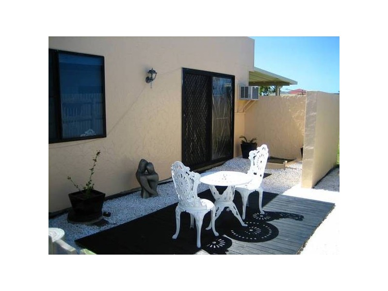 8 Gabrielle Street, Salonika Beach QLD 4740