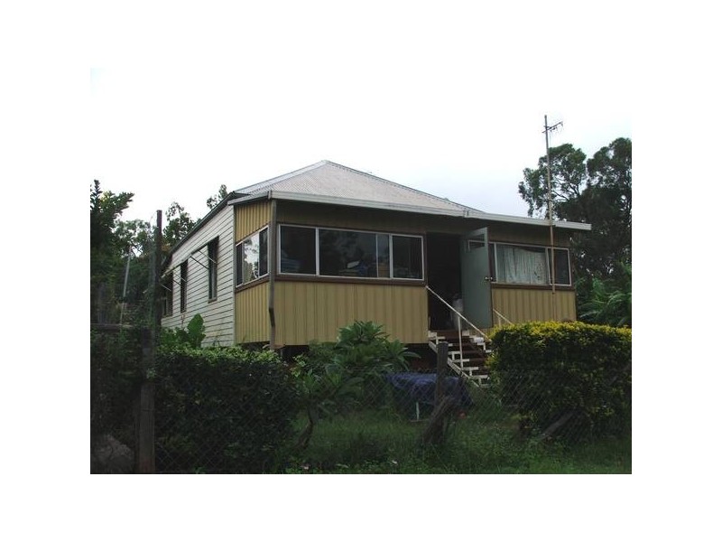 30 Kinnaird Street, St Lawrence QLD 4707