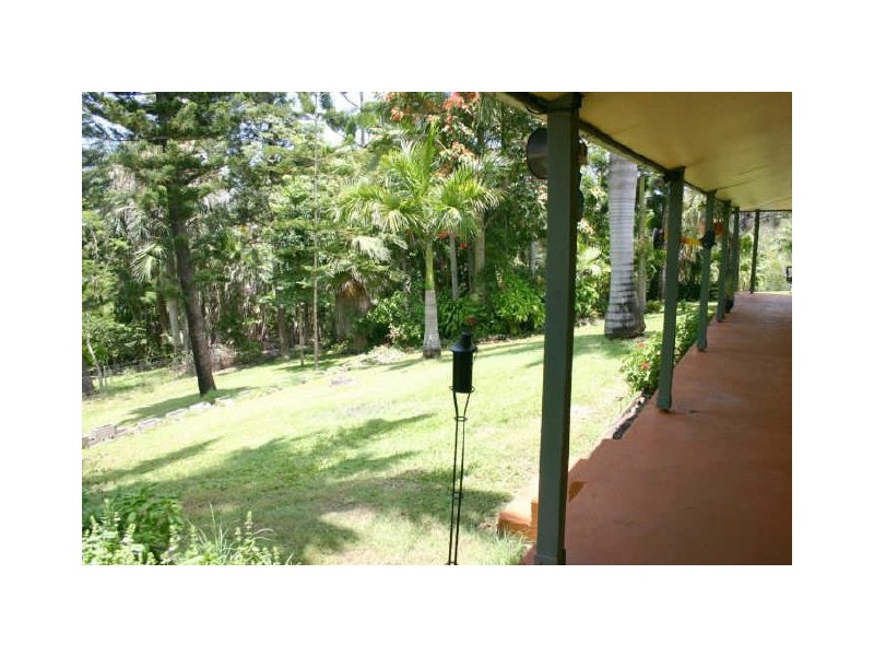 1049 Sarina Beach Road, Sarina QLD 4737