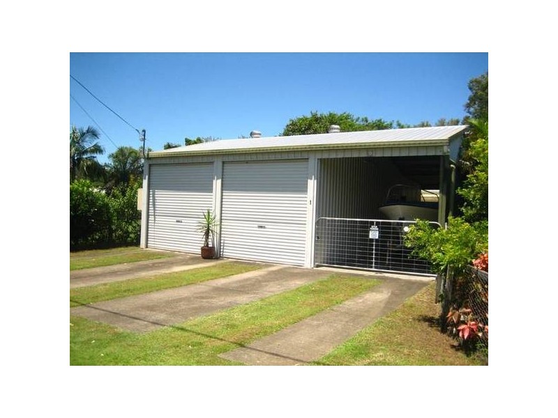 1 Keating Road, Armstrong Beach QLD 4737