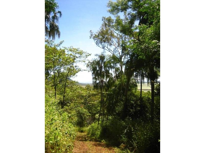 23 Lamberts Road, Sarina QLD 4737