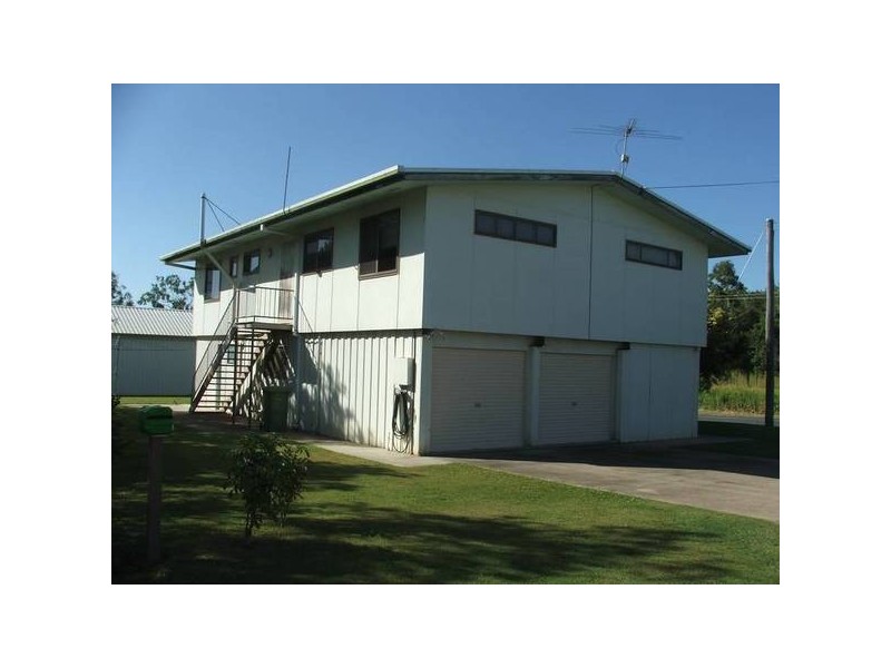 2 Petersen Street, Sarina QLD 4737