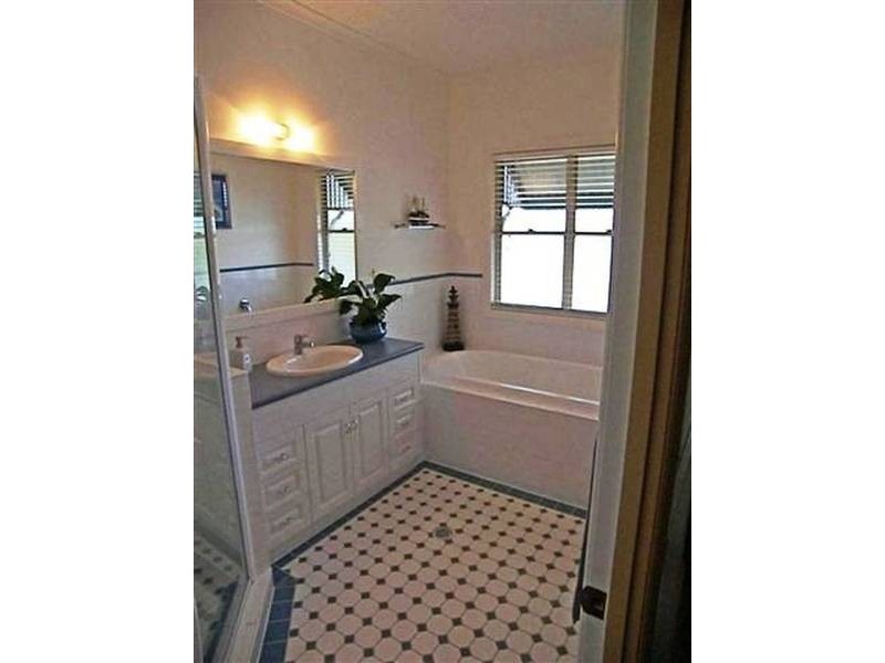 48 Anzac Street, Sarina QLD 4737