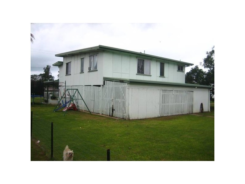 26 Hellwege Street, Hay Point QLD 4740