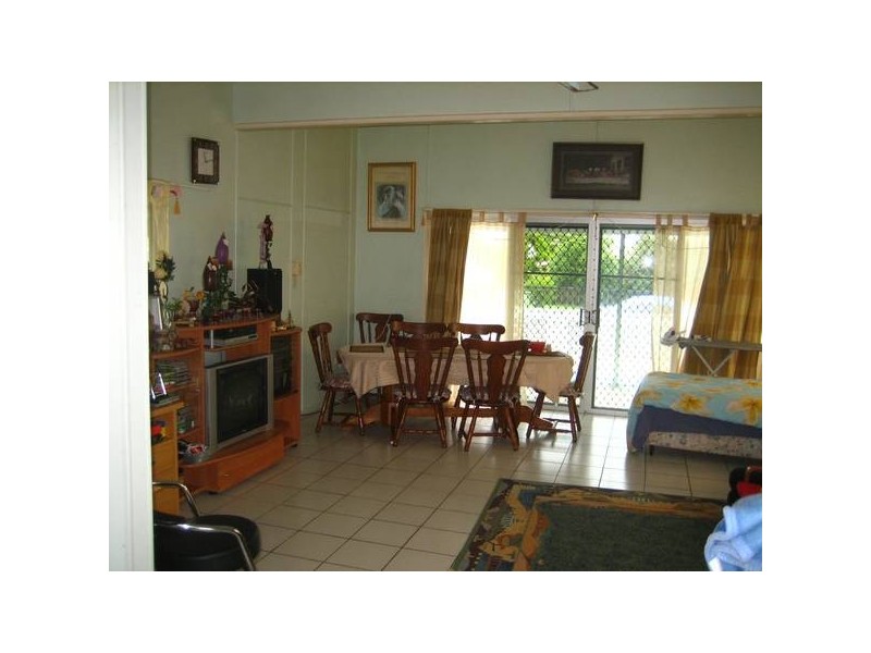 26 Hellwege Street, Hay Point QLD 4740