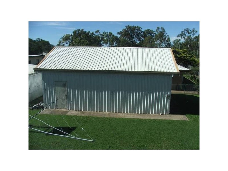 2 Petersen Street, Sarina QLD 4737