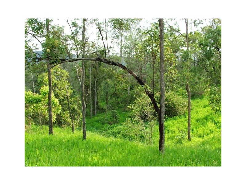 20 Minutes from, Sarina QLD 4737