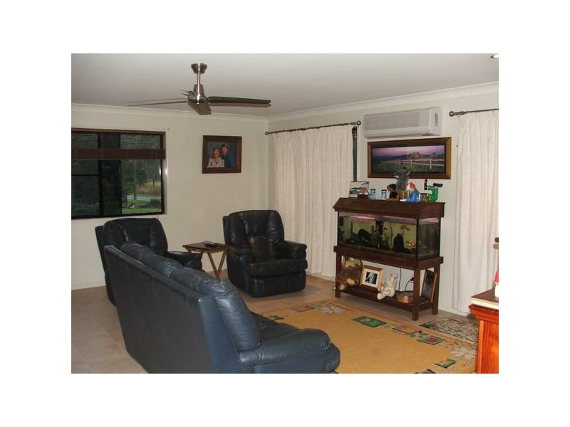 1982 Marlborough – Sarina Road, Colston Park QLD 4737