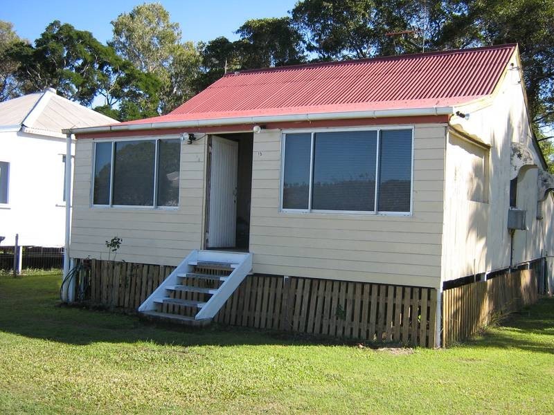 15 Music Street, Carmila QLD 4739