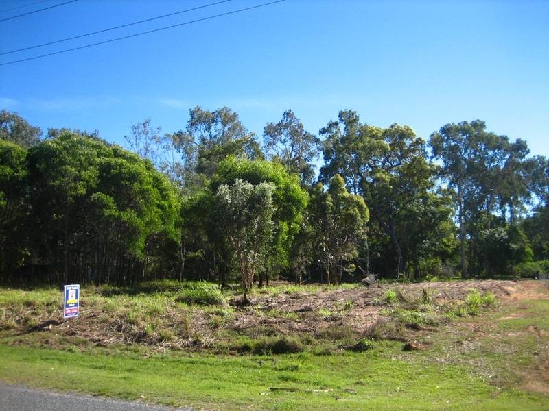 24 Rainbow Street, Armstrong Beach QLD 4737