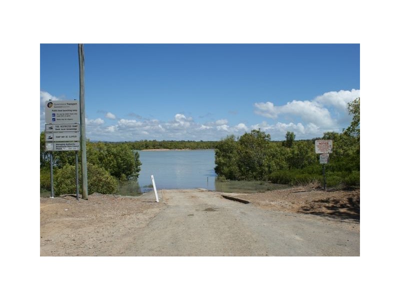 12 Old Bruce Highway, Carmila QLD 4739