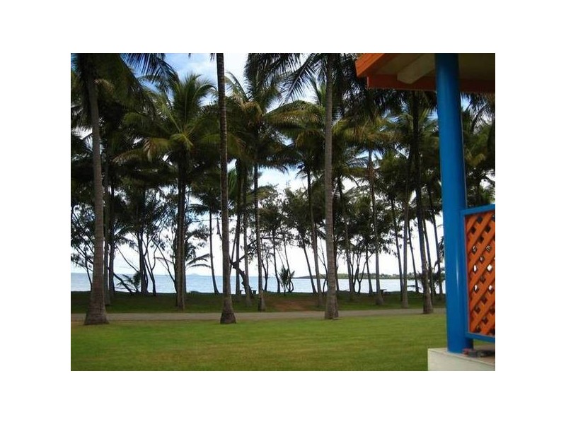 4 The Esplanade, Grasstree Beach QLD 4740