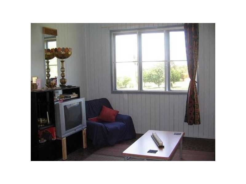 12 Old Bruce Highway, Sarina QLD 4737