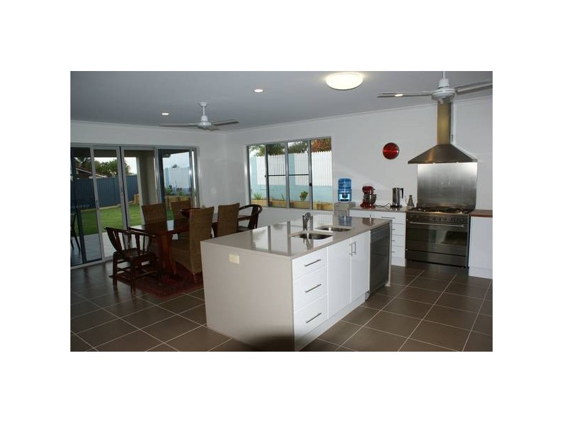 3 Hillside Drive, Grasstree Beach QLD 4740