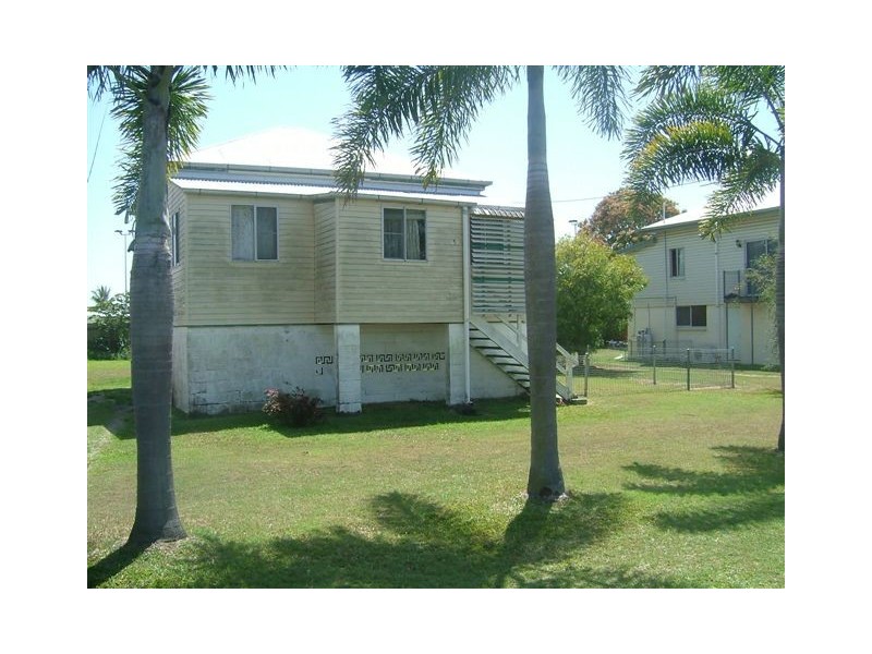 5 Brewers Road, Sarina QLD 4737