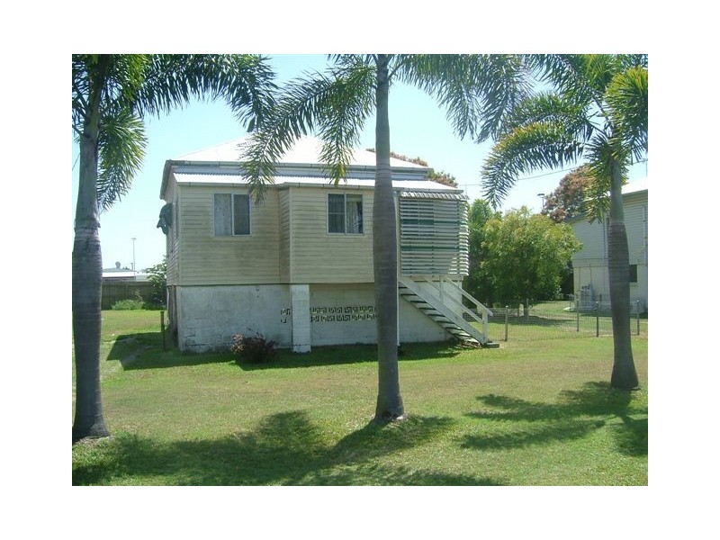 5 Brewers Road, Sarina QLD 4737