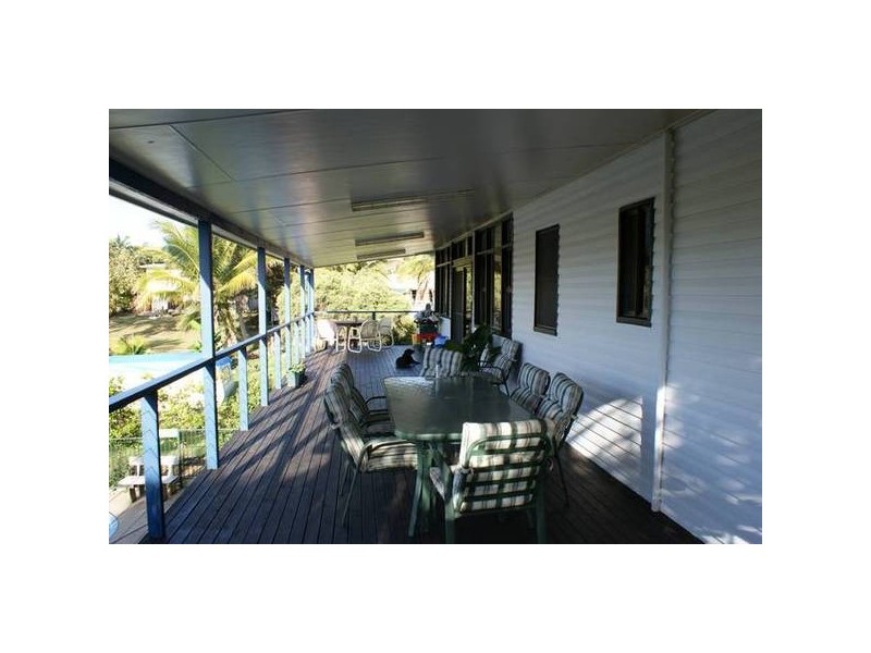 6 Morris Street, Campwin Beach QLD 4737