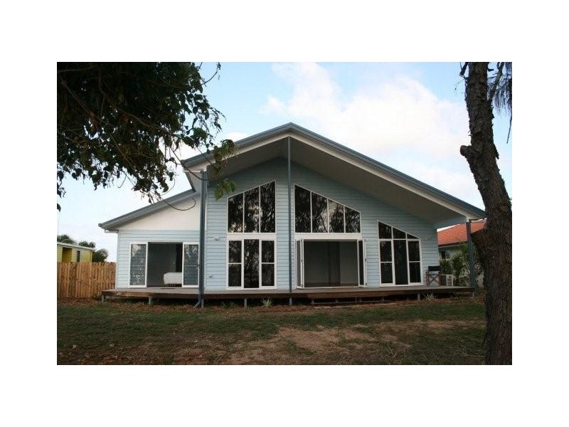 137 Rasmussen Avenue, Salonika Beach QLD 4740