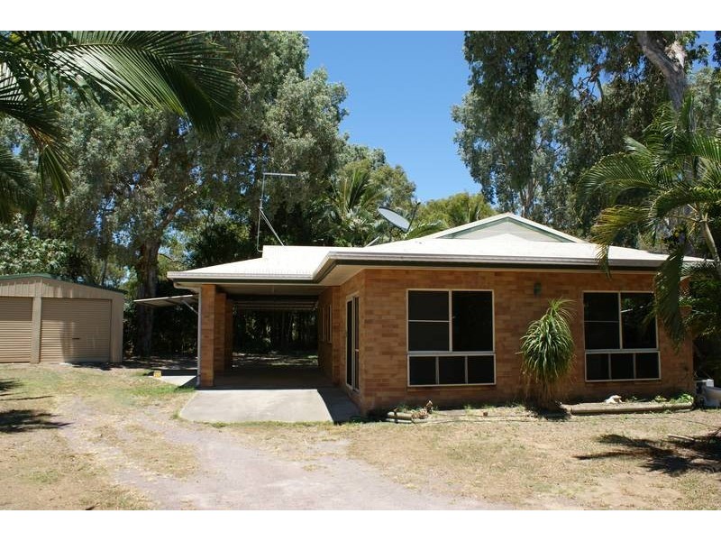 11 Keating Court, Armstrong Beach QLD 4737
