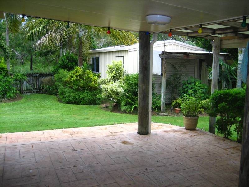 10 Grasstree Beach Road, Grasstree Beach QLD 4740