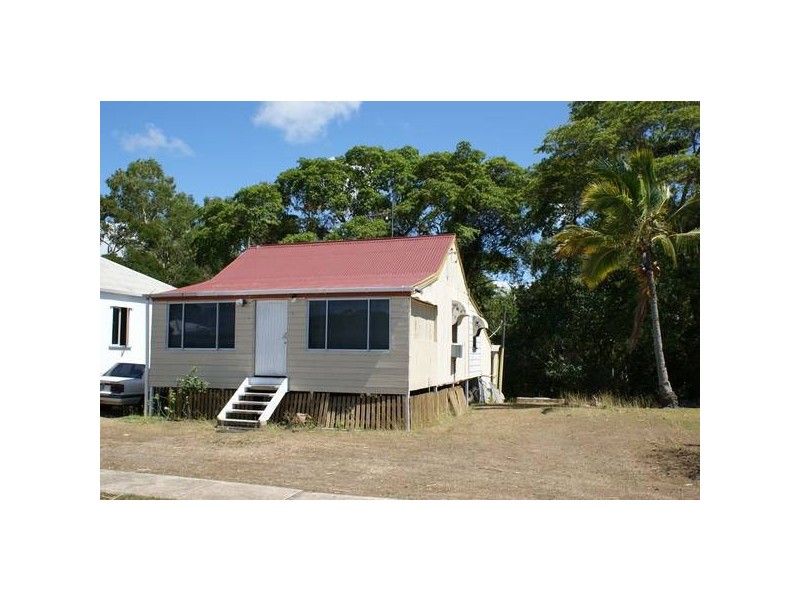 15 Music Street, Carmila QLD 4739