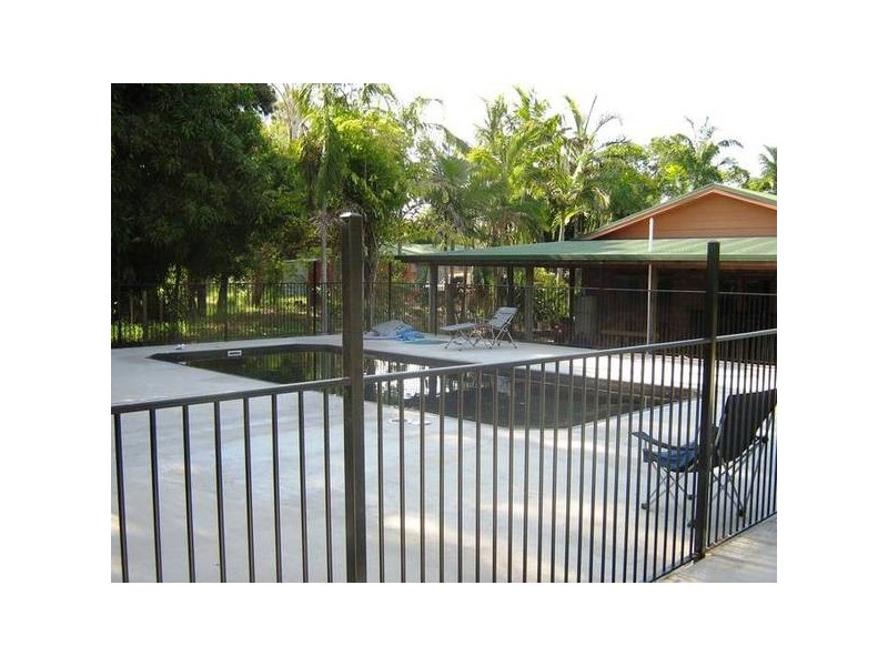 30 Rankin Court, Armstrong Beach QLD 4737