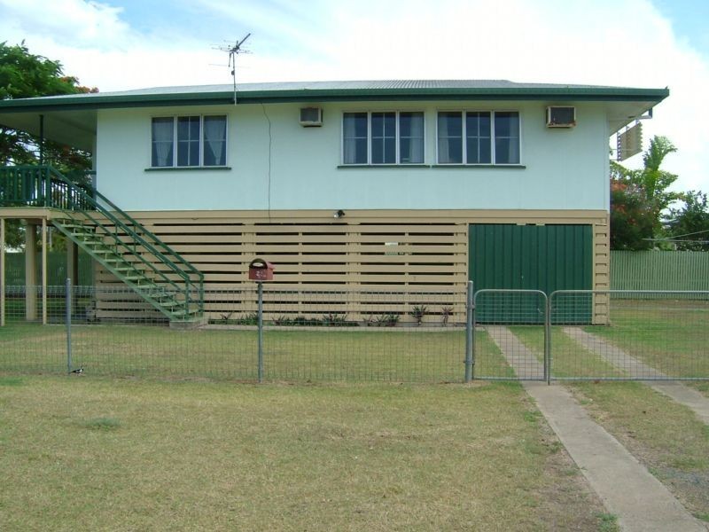 2 Kathleen Street, Sarina QLD 4737