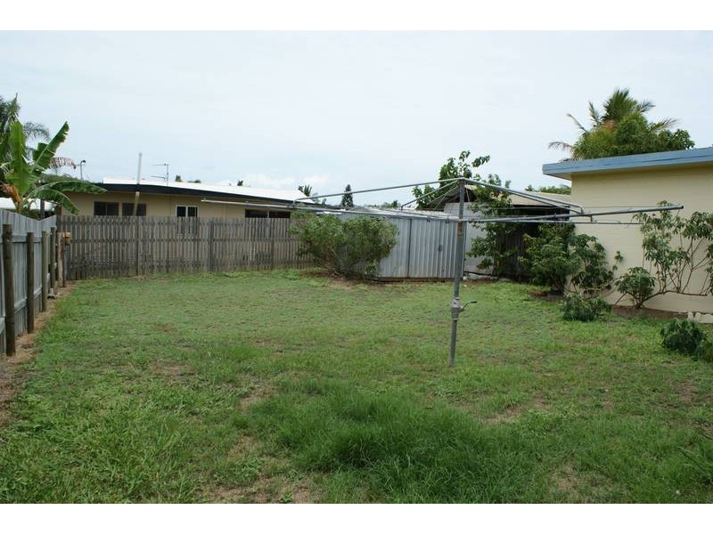 11 Grasstree Beach Road, Grasstree Beach QLD 4740