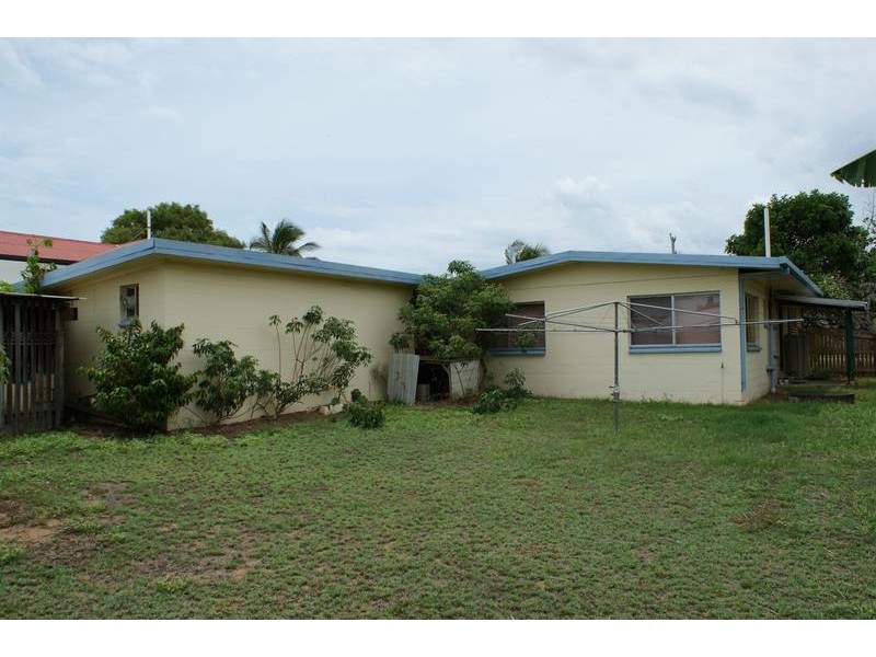 11 Grasstree Beach Road, Grasstree Beach QLD 4740
