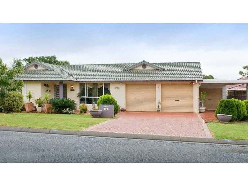 7 Jonas Absalom Drive, Port Macquarie NSW 2444