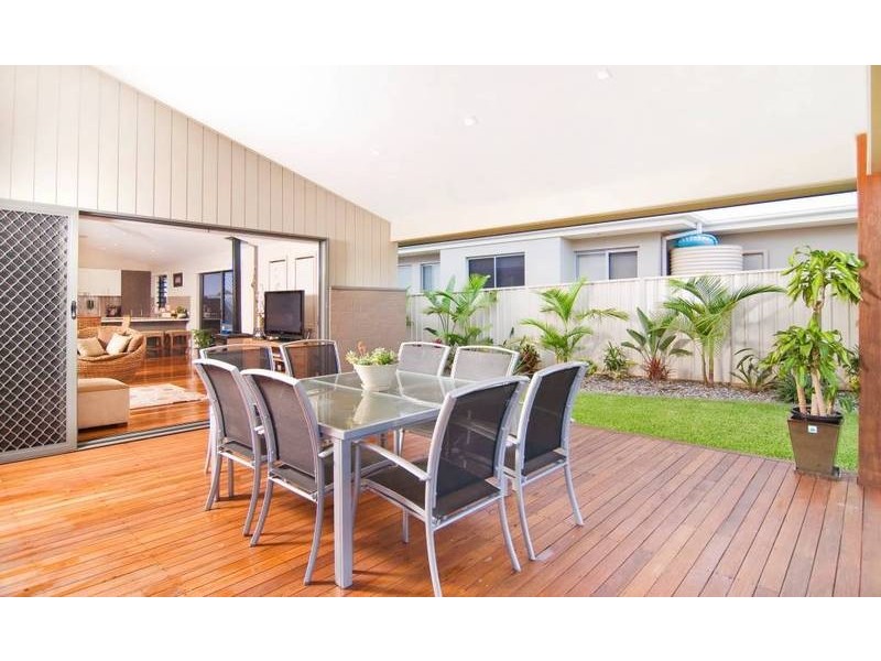 16 Maher Road, Port Macquarie NSW 2444
