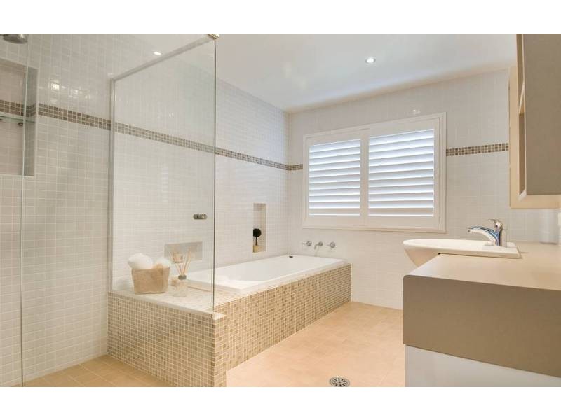 7 Matthew Flinders Drive, Port Macquarie NSW 2444