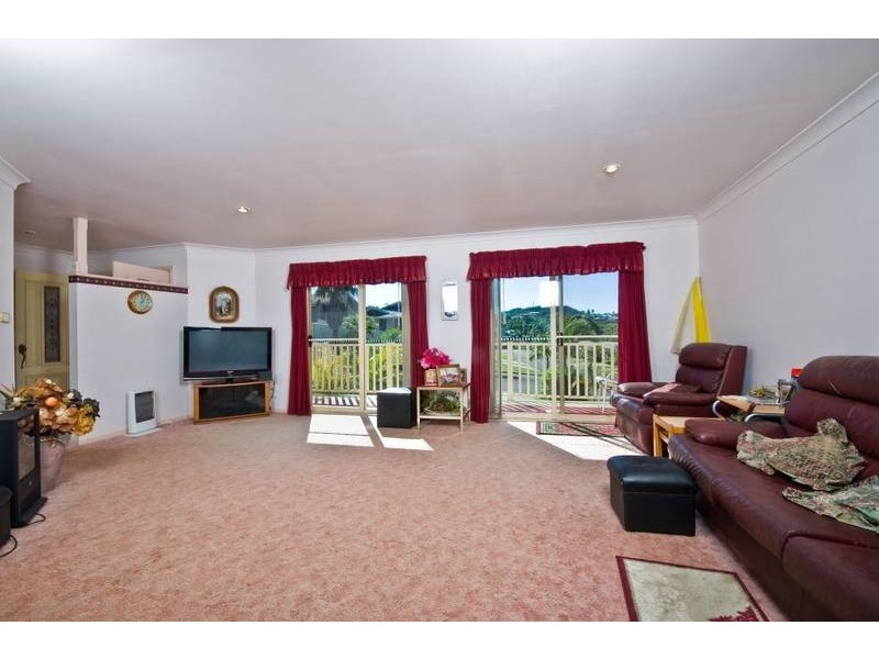 17 Emerald Drive, Port Macquarie NSW 2444