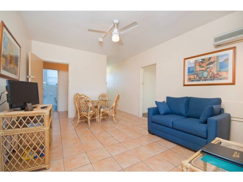 2/25 Owen Street, Port Macquarie NSW 2444