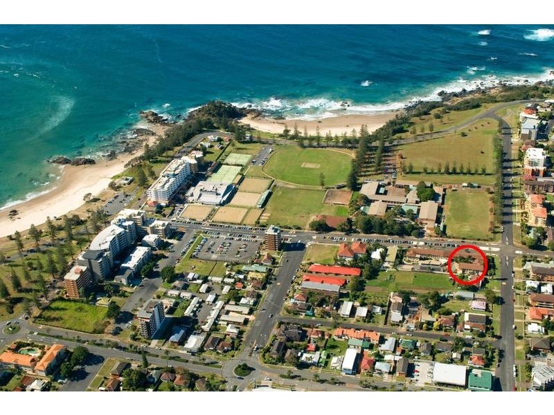 2/25 Owen Street, Port Macquarie NSW 2444