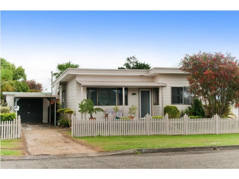 21 Hudson Avenue, Port Macquarie NSW 2444