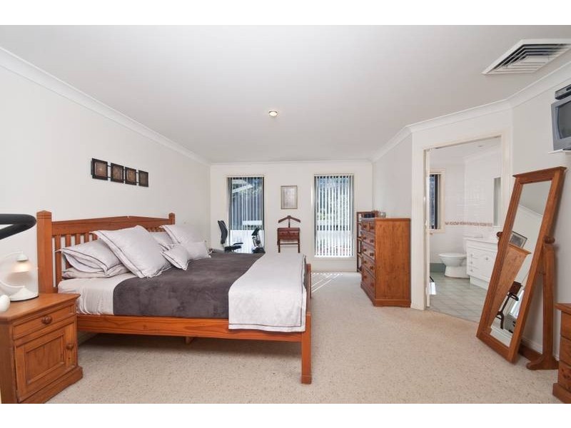 11 Lighthouse Road, Port Macquarie NSW 2444