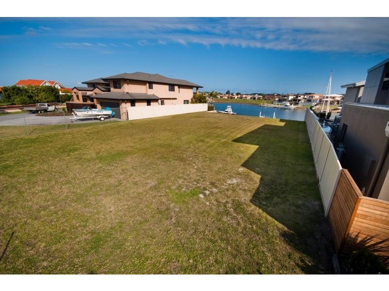 18 McInherney Close, Port Macquarie NSW 2444