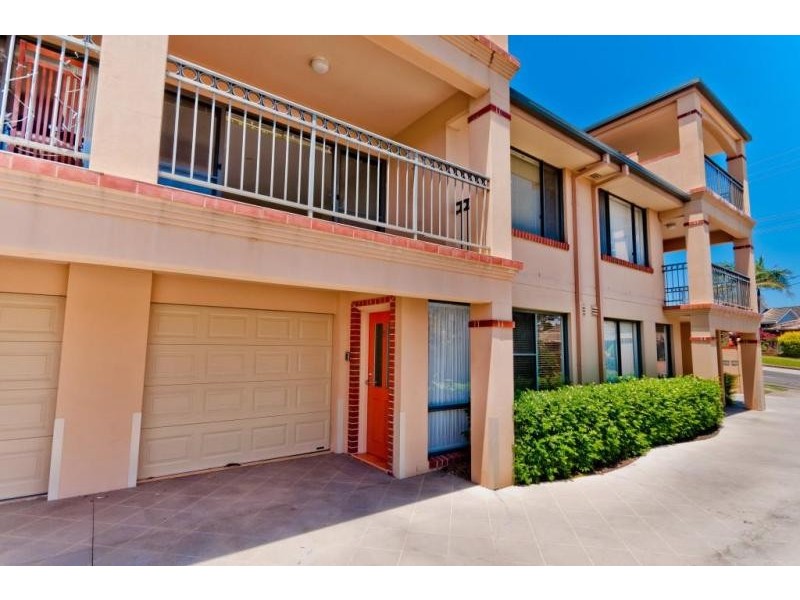 2/33 Waugh Street, Port Macquarie NSW 2444