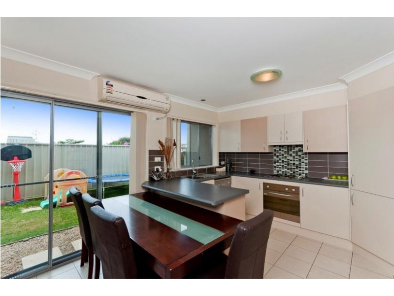 2/48 Clifton Drive, Port Macquarie NSW 2444