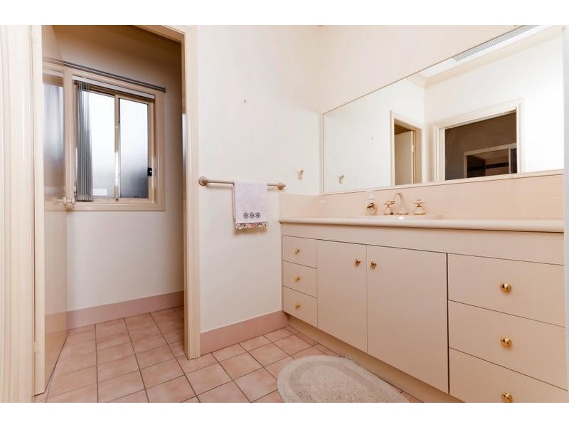 221 Matthew Flinders Drive, Port Macquarie NSW 2444