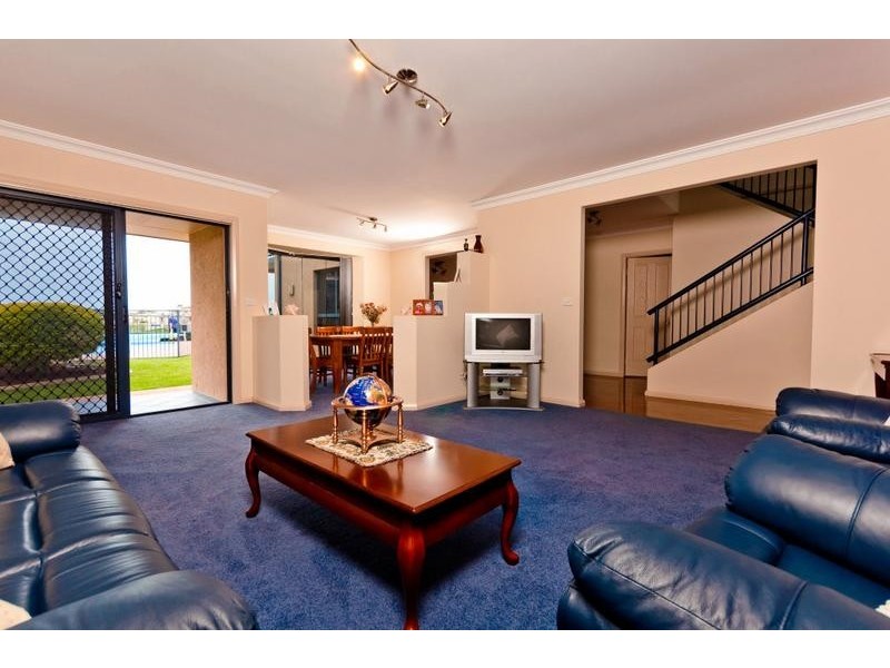 10 McInherney Close, Port Macquarie NSW 2444