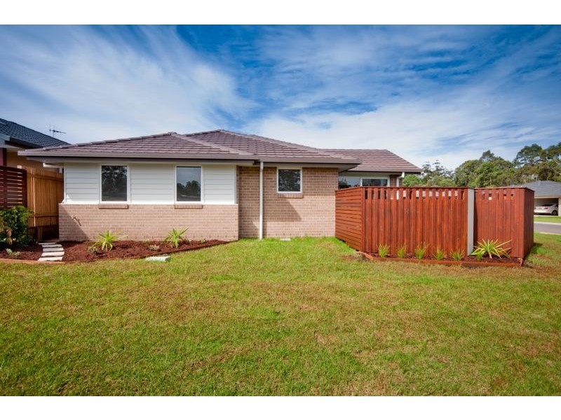2/63 Currawong Drive, Port Macquarie NSW 2444